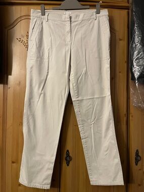 J. Jill Live-In Chino Pants in Light Beige